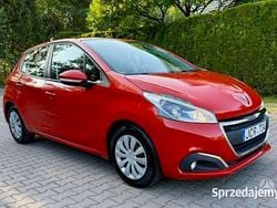 Pomarańczowy Używany 2016 Peugeot 208 Hatchback | 18 000 zł (Dobra cena)