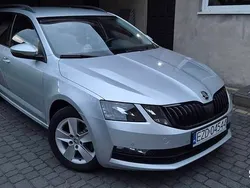 Srebrny Używany 2020 Skoda Octavia Kombi | 46 900 zł (Uczciwa cena)