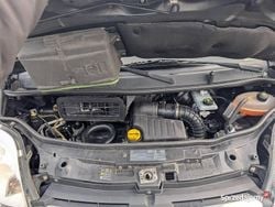 Czarny Używany 2014 Opel Vivaro Van | 39 900 zł (Uczciwa cena)