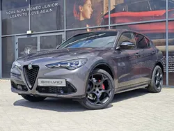 Lakier metalizowany szary vesuvio grey Nowe 2025 Alfa Romeo Stelvio Veloce SUV | 245 620 zł