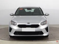 Srebrny Używany 2020 Kia Ceed Hatchback | 46 999 zł (Uczciwa cena)