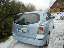 Srebrny Używany 2005 Toyota Corolla Verso Minivan | 12 000 zł