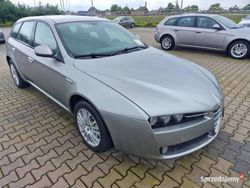 Srebrny Używany 2011 Alfa Romeo 159 Kombi | 13 900 zł (Uczciwa cena)