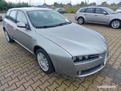Srebrny Używany 2011 Alfa Romeo 159 Kombi | 13 900 zł (Uczciwa cena)