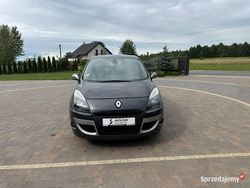 Czarny Używany 2011 Renault Scénic III Minivan | 16 800 zł (Uczciwa cena)