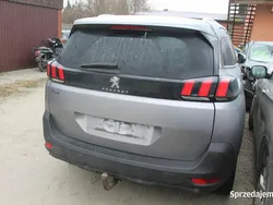 Srebrny Używany 2019 Peugeot 5008 Minivan | 24 900 zł