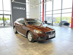 Brązowy Używany 2016 Volvo V40 CC Kombi | 63 900 zł