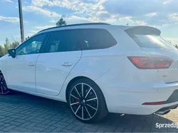 Biały Używany 2018 Cupra Leon Kombi | 99 900 zł (Uczciwa cena)