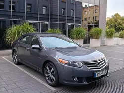 Szary Używany 2009 Honda Accord Executive Sedan/Limuzyna | 29 800 zł (Uczciwa cena)