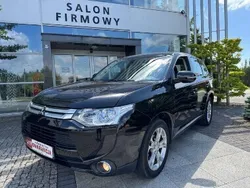 Inny kolor Używany 2015 Mitsubishi Outlander SUV | 54 900 zł (Uczciwa cena)