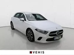 Biały (metalik) Używany 2021 Mercedes A200 Hatchback | 115 900 zł