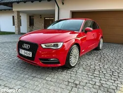 Czerwony Używany 2015 Audi A3 Sportback Hatchback | 59 800 zł