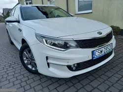 Biały Używany 2017 Kia Optima 2 Kombi | 52 900 zł (Uczciwa cena)