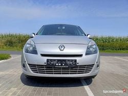 Srebrny Używany 2009 Renault Grand Scénic III Minivan | 18 800 zł