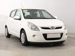 Biały Używany 2010 Hyundai i20 Hatchback | 11 499 zł (Uczciwa cena)