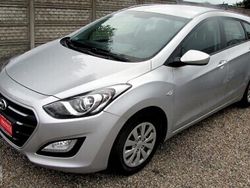 Srebrny Używany 2015 Hyundai i30 Sedan/Limuzyna | 42 999 zł (Drogi)