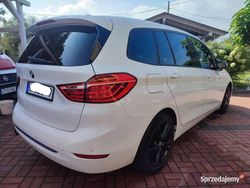 Biały Używany 2016 BMW 218 Kombi | 54 900 zł (Dość drogi)