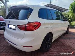 Biały Używany 2016 BMW 218 Kombi | 54 900 zł (Dość drogi)
