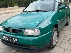 Zielony Używany 1999 Seat Cordoba Sedan/Limuzyna | 1500 zł