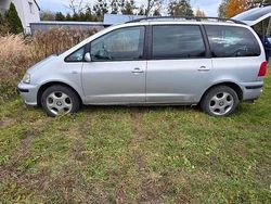 Srebrny Używany 2002 Seat Alhambra Minivan | 1700 zł
