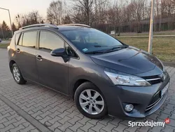 Grafitowy Używany 2014 Toyota Verso Premium Minivan | 31 000 zł (Dobra cena)