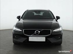 Czarny Używany 2020 Volvo V60 Kombi | 79 999 zł (Dość drogi)