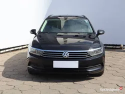 Szary Używany 2016 VW Passat Kombi | 41 999 zł (Uczciwa cena)