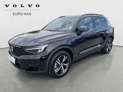 Czarny Używany 2024 Volvo XC40 SUV | 172 900 zł (Uczciwa cena)