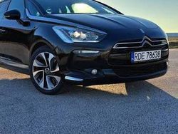 Czarny Używany 2013 Citroën DS5 Hatchback | 39 000 zł (Dość drogi)