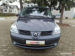 Szary Używany 2012 Renault Espace Van | 26 000 zł