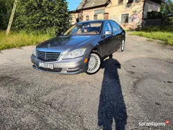 Szary Używany 2010 Mercedes S550 Sedan/Limuzyna | 58 000 zł