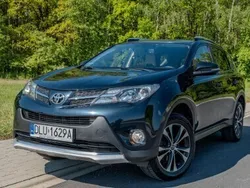 Inny kolor Używany 2015 Toyota RAV4 SUV | 63 000 zł (Dobra cena)