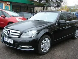 Czarny Używany 2013 Mercedes C220 Kombi | 53 900 zł (Uczciwa cena)