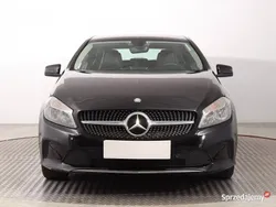 Czarny Używany 2014 Mercedes A180 Hatchback | 37 499 zł (Dość drogi)