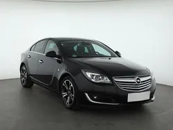 Czarny Używany 2014 Opel Insignia Hatchback | 39 999 zł (Dość drogi)