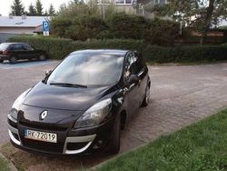 Czarny Używany 2010 Renault Scénic III Minivan | 22 900 zł (Uczciwa cena)