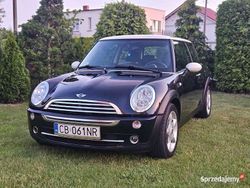 Używany 2007 Mini Cooper Hatchback | 10 300 zł (Uczciwa cena)