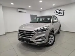 Beżowy (metalik) Używany 2016 Hyundai Tucson SUV | 66 999 zł (Uczciwa cena)