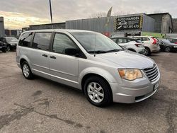 Srebrny Używany 2008 Chrysler Town & Country Van | 14 999 zł