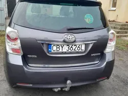 Szary Używany 2012 Toyota Verso Minivan | 18 900 zł (Dobra cena)