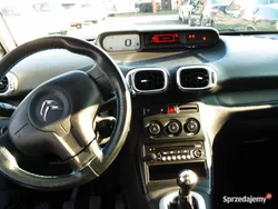 Biały Używany 2013 Citroën C3 Picasso Minivan | 20 500 zł (Uczciwa cena)