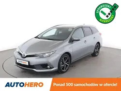 Szary Używany 2017 Toyota Auris Hybrid Kombi | 53 400 zł (Uczciwa cena)