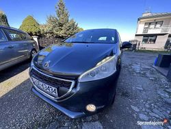 Szary Używany 2012 Peugeot 208 Hatchback | 17 900 zł