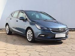 Niebieski Używany 2017 Opel Astra Hatchback | 46 999 zł (Dość drogi)