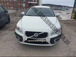 Biały Używany 2013 Volvo XC70 SUV | 32 800 zł