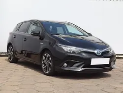 Czarny Używany 2016 Toyota Auris Hatchback | 63 999 zł (Uczciwa cena)