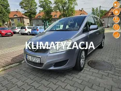Szary Używany 2010 Opel Zafira Minivan | 19 900 zł (Uczciwa cena)