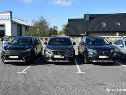 Czarny Używany 2017 Peugeot 5008 Minivan | 58 800 zł (Uczciwa cena)