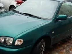 Zielony Używany 2000 Toyota Corolla | 2160 zł