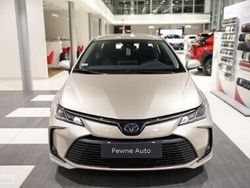 Złoty Używany 2022 Toyota Corolla Comfort Sedan/Limuzyna | 94 850 zł (Dość drogi)